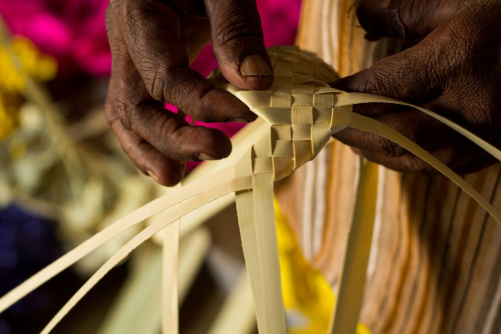 people of pollachi, leafy tale, crafts making, native arts of pollachi, palm leaves, hand crafts, wedding decoration