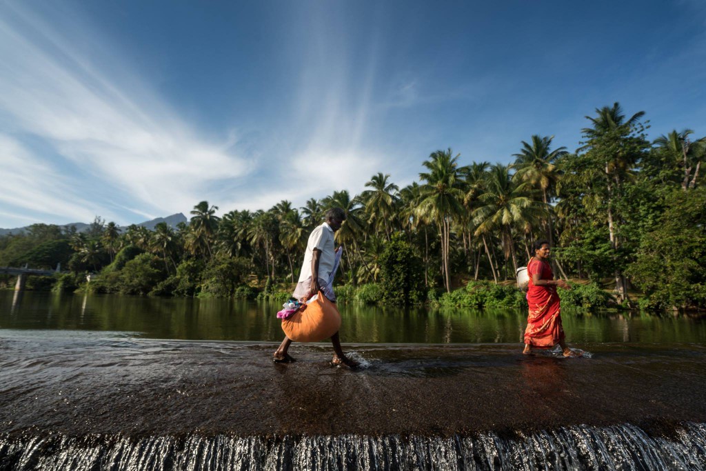 Pollachi, pollachi papyrus, studio a, discover tamilnadu, amar ramesh, outdoor, landscpae, responsible tourism, aliyar, valparai, sethunmadai, samathur, shenbaga vilaasam, basket weaver, padhaneer,