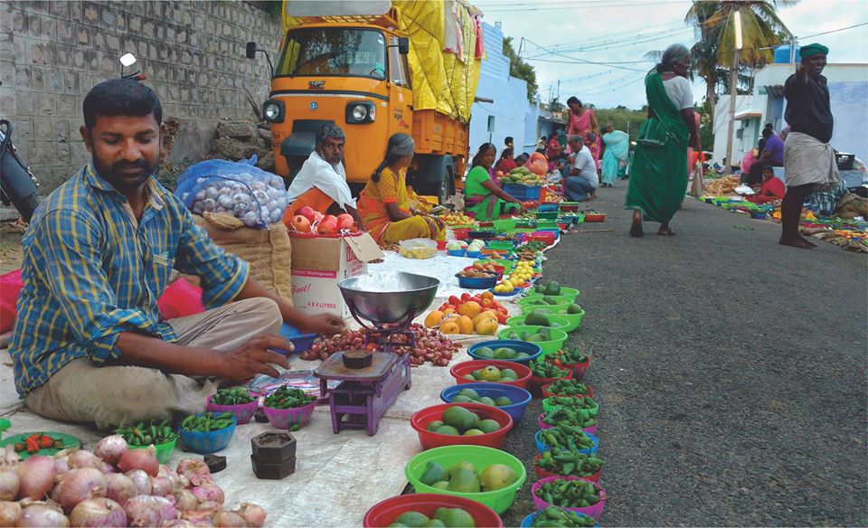 Puliyampatti Sandhai, pollachi sandhai, pollachi weekly market, pollachi market, vegetable market, flee market, friday market, pollachi papyrus, weekly market, photo walk