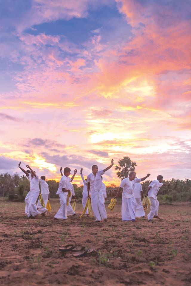 thevar aatam, pollachi papyrus, traditional dance, native art, culture, dance, pollachi, thadam experiences, village tour, tamilnadu, heritage