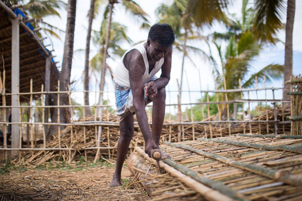 arthanaaripalayam, pollachi, fencing, bamboo weaving, bamboo, village tour, bamboo fence making, pollachi papyrus, thadam experiences, people of pollachi