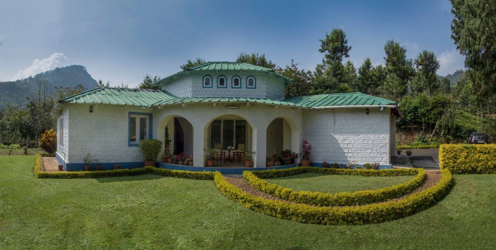 Glendale Bungalows, nilgiris, coonoor, resorts in coonoor, pollachi papyrus, colonial bungalow, resort in ooty, ooty, runnymede, adderley, heritage train, toy train, tea estate, tea tasting, resort review