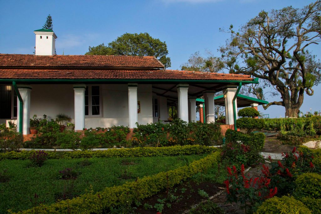 Glendale Bungalows, nilgiris, coonoor, resorts in coonoor, pollachi papyrus, colonial bungalow, resort in ooty, ooty, runnymede, adderley, heritage train, toy train, tea estate, tea tasting, resort review