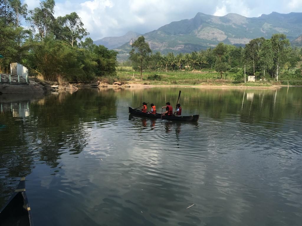 marayoor, munnar, chinnar, pollachi papyrus, camp cardamom, trekking, nature tour, wildlife tour, thoovanam, waterfalls, papyrus itineraries, camping, education, summer camp, kids camping, arts tour, crafts tour, pottery, kalaripayattu, bharatanatiyam, monsoon, kanthaloor